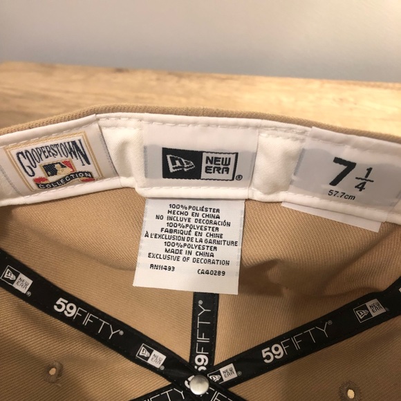 NEW ERA EXCLUSIVE 59FIFTY FLORIDA MARLINS W/ 1997 WORLD SERIES PATCH 7 1/4, TAN - Picture 6 of 6